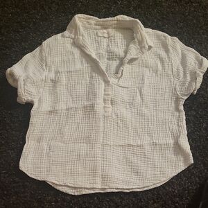 XiRENA Textured White Button-Down Shirt